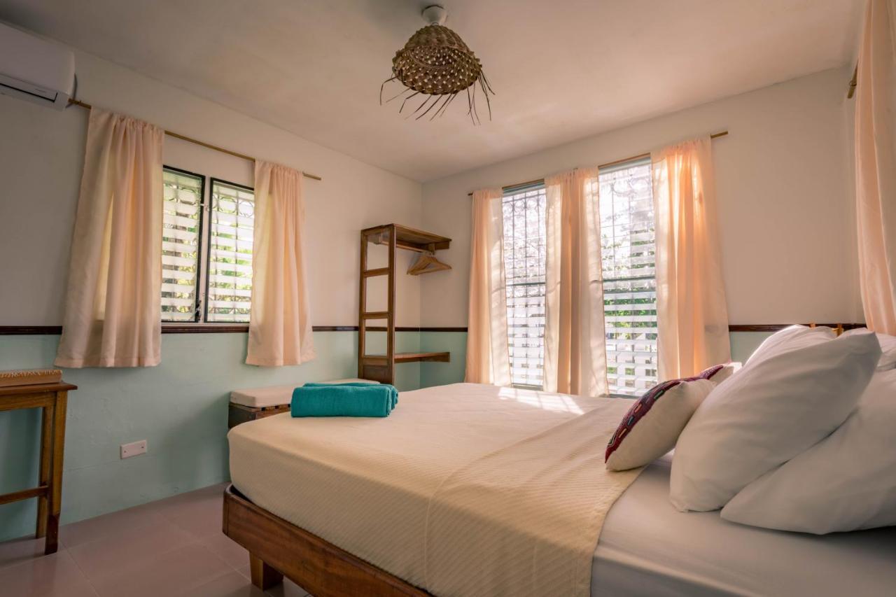 Dona Mara Gastro Hotel Bocas del Toro Zewnętrze zdjęcie